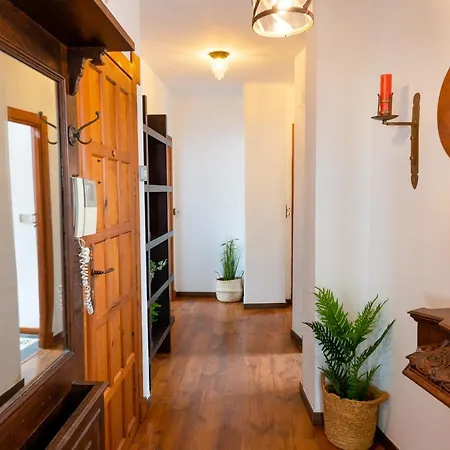 Apartment Atico Imperial Garaje Gratis Centrico Terraza Aire Acond Solarium 2 Banos Wifi A 1minuto De La Plaza Cabildo Sanlucar de Barrameda