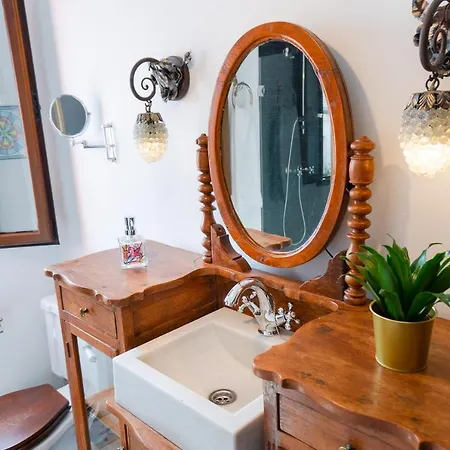 Atico Imperial Garaje Gratis Centrico Terraza Aire Acond Solarium 2 Banos Wifi A 1minuto De La Plaza Cabildo Apartment *