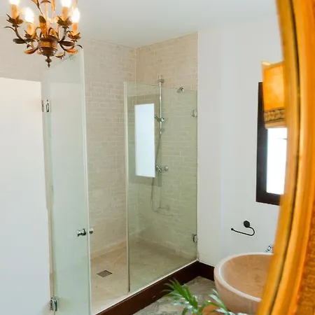 Atico Imperial Garaje Gratis Centrico Terraza Aire Acond Solarium 2 Banos Wifi A 1minuto De La Plaza Cabildo * Sanlucar de Barrameda